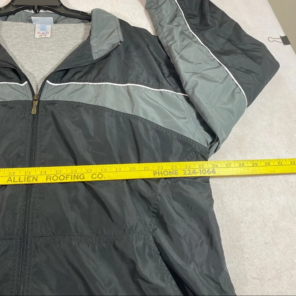 Reebok Jacket Men’s 2XL Zip Lined Jacket pockets Black gray light Windbreaker - Picture 7 of 14